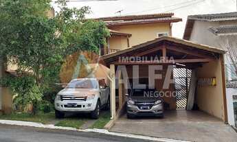 Imagem: Bela Casa - 3 Dormitórios - Condomínio