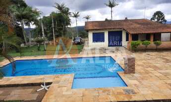 Imagem: Chácara com 8.300 m² - 3 Dormitórios