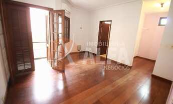 Imagem 4: Casa (V) - 4 Dormitórios - Condomínio Vianna Ville - Granja Viana - Cotia