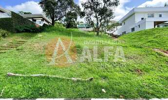 Imagem 2: Terreno 700m²(V) - Condomínio Parque das Artes - Jardim Indaiá - Embu das Artes - SP