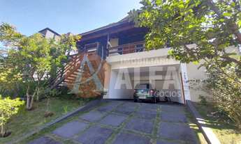 Imagem: CASA (L) - 03 DORMITÓRIOS SENDO 1 SUÍTE