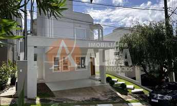 Imagem: Casa com 3 Dormitórios Condomínio Palm