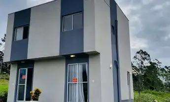 Imagem: Casa com 2 Dormitórios - Condomínio Residencial