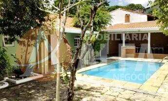 Imagem 3: Casa Térrea com 3 Dormitórios - Condomínio São Paulo II - Granja Viana - Cotia/SP