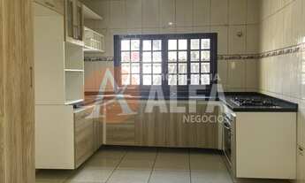 Imagem 3: Casa com 3 Dormitórios sendo 01 suíte - Jardim Sabiá - Cotia / SP