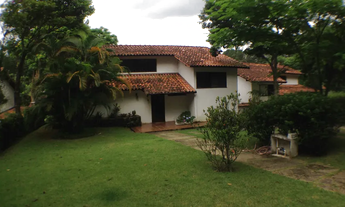 Imagem: CASA - 04 DORMS - GRANJA VIANA - COTIA/SP