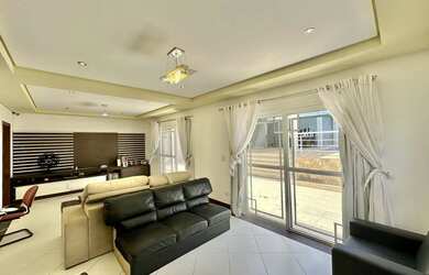 Imagem 7: Linda Casa 4 dorms / 3 suítes - Cond. Golf Village - Carapicuiba/SP