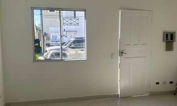 Imagem 2: Casa com 2 Dormitórios - Condomínio Residencial Refúgio Canta Galo I - Cotia - SP