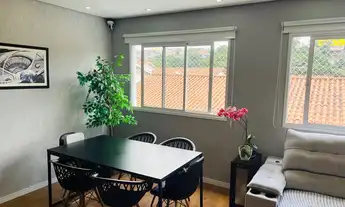 Imagem: Casa Triplex com 3 Dormitórios - Condomínio