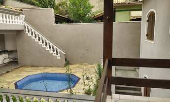 Imagem: Casa com 5 Dormitórios - Residencial /