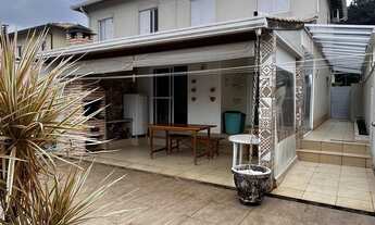 Imagem 2: Casa com 03 dormitórios - Condomínio Sítio Viana - Parque Rincão - Cotia / SP