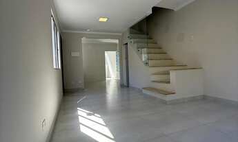 Imagem 4: Casa com 04 dormitórios - Jardim Barro Branco - Cotia/SP