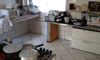 Imagem 3: Casa com 02 dormitórios - Jardim Lavapes das Graças - Cotia / SP