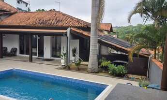 Imagem 5: Casa com 3 Quartos sendo 2 Suíte - Gramado - Cotia / SP