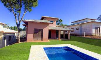 Imagem: Casa com 03 Quartos - Bairro Paruru - Ibíuna/SP