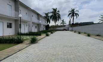 Imagem: Casa com 02 Quartos - Villagio Carmo - Vargem