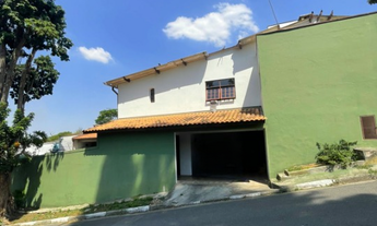 Imagem: Casa com 03 Quartos - Condomínio Jardim