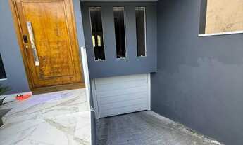 Imagem 2: Casa com 03 Quartos - Jardim San Ressore (Caucaia do alto) - Cotia/SP