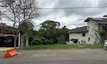 Imagem: Terreno com 516,96m² - Condomínio Golf