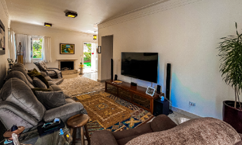 Imagem 2: Casa com 04 Quartos - Condomínio Residencial Vila Moura - Carapicuíba/SP