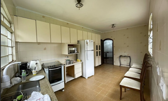 Imagem 4: Casa com Cinco dormitórios, Granja Viana, Cotia/SP