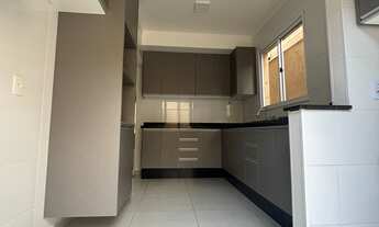 Imagem 3: Linda casa 03 quartos 01 Suíte no Condomínio Residencial Bosque da Vila - Jardim Petrópoli