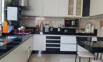 Imagem 5: 4 dormitórios na Rua C