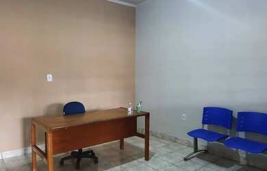 Imagem 2: 3 dormitórios na Rua Narayola