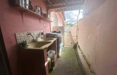 Imagem 6: CASA à venda, 2 quartos, 1 suíte, 4 vagas, SAGRADA FAMILIA - ANTÔNIO CARLOS/MG