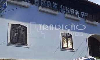 Imagem 2: CASA à venda, 6 quartos, 1 suíte, 4 vagas, CENTRO - BARBACENA/MG