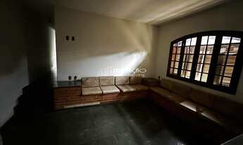 Imagem 3: CASA à venda, 5 quartos, 2 suítes, 2 vagas, CENTRO - BARBACENA/MG