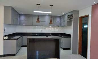 Imagem 5: CASA à venda, 3 quartos, 2 suítes, 5 vagas, r Cidade Verde - BARBACENA/MG