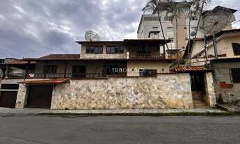 Imagem: CASA à venda, 5 quartos, 2 suítes, 3 vagas