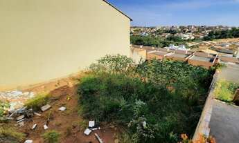 Imagem 2: Terreno à venda no bairro São Pedro