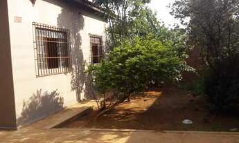 Imagem: Casa com amplo quintal