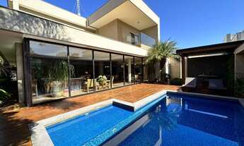 Imagem: Sobrado - Condomínio à venda, 4 quartos