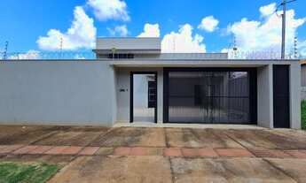 Imagem: Casa Térrea à venda, 1 quarto, 2 suítes