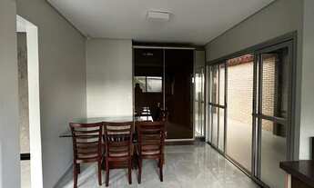 Imagem 7: Oportunidade única, casa ampla, com piscina e edícula nos fundos