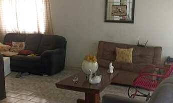 Imagem 6: Excelente imóvel com terreno inteiro no Bairro Caiçara!