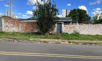 Imagem: Rua Pedro Celestino esquina com a Rua Antonio