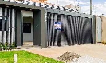 Imagem: Maravilhosa casa com piscina no Bairro Santa