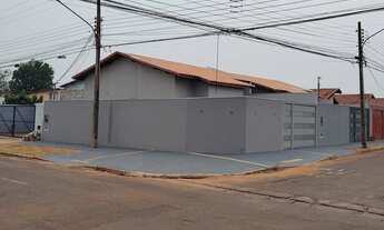 Imagem 2: Casa com 03 quartos no bairro Jardim Parati