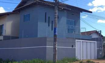 Imagem: Sobrado à venda, 2 quartos, 1 suíte, 1