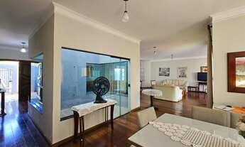 Imagem 6: Casa térrea com muito espaço e flexível para negociação com permutas