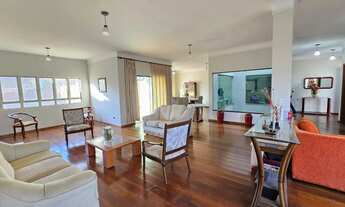 Imagem 5: Casa térrea com muito espaço e flexível para negociação com permutas