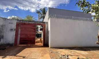 Imagem 1: Terreno Grande com 02 casas no Tijuca