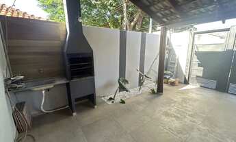 Imagem 5: Casa Perfeita com 3 Quartos (1 Suíte), Piscina e Planejados - Seu Refúgio de Lazer!