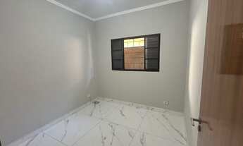 Imagem 7: Casa Perfeita com 3 Quartos (1 Suíte), Piscina e Planejados - Seu Refúgio de Lazer!