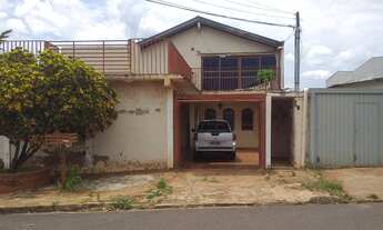 Imagem: Sobrado à venda, Jardim Montevidéu - Campo