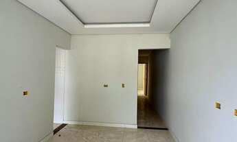 Imagem 3: Casa Térrea com 03 Quartos à Venda no Bairro Pioneiros